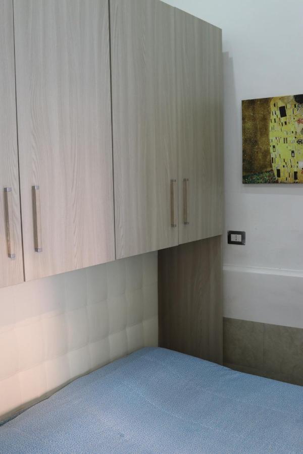 נאפולי Flaviogioia Apartment מראה חיצוני תמונה