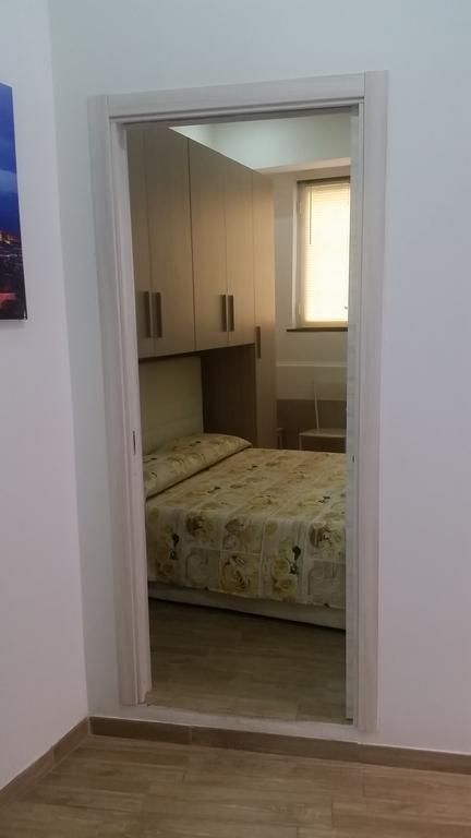 נאפולי Flaviogioia Apartment מראה חיצוני תמונה